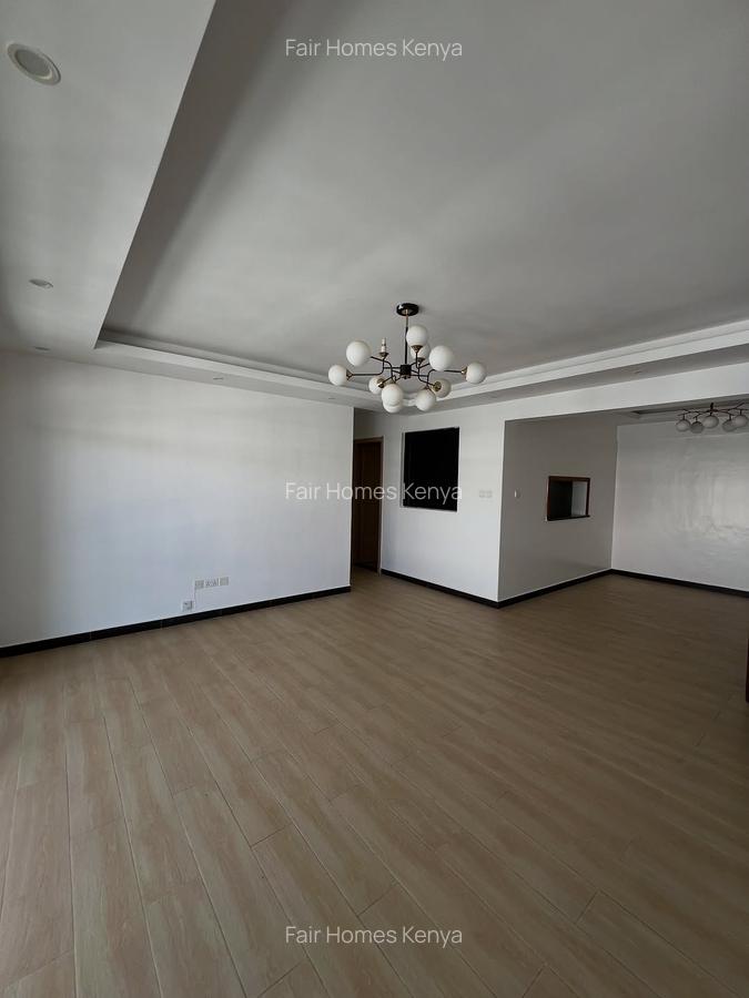 3 Bed Apartment with En Suite at Othaya Road - 16