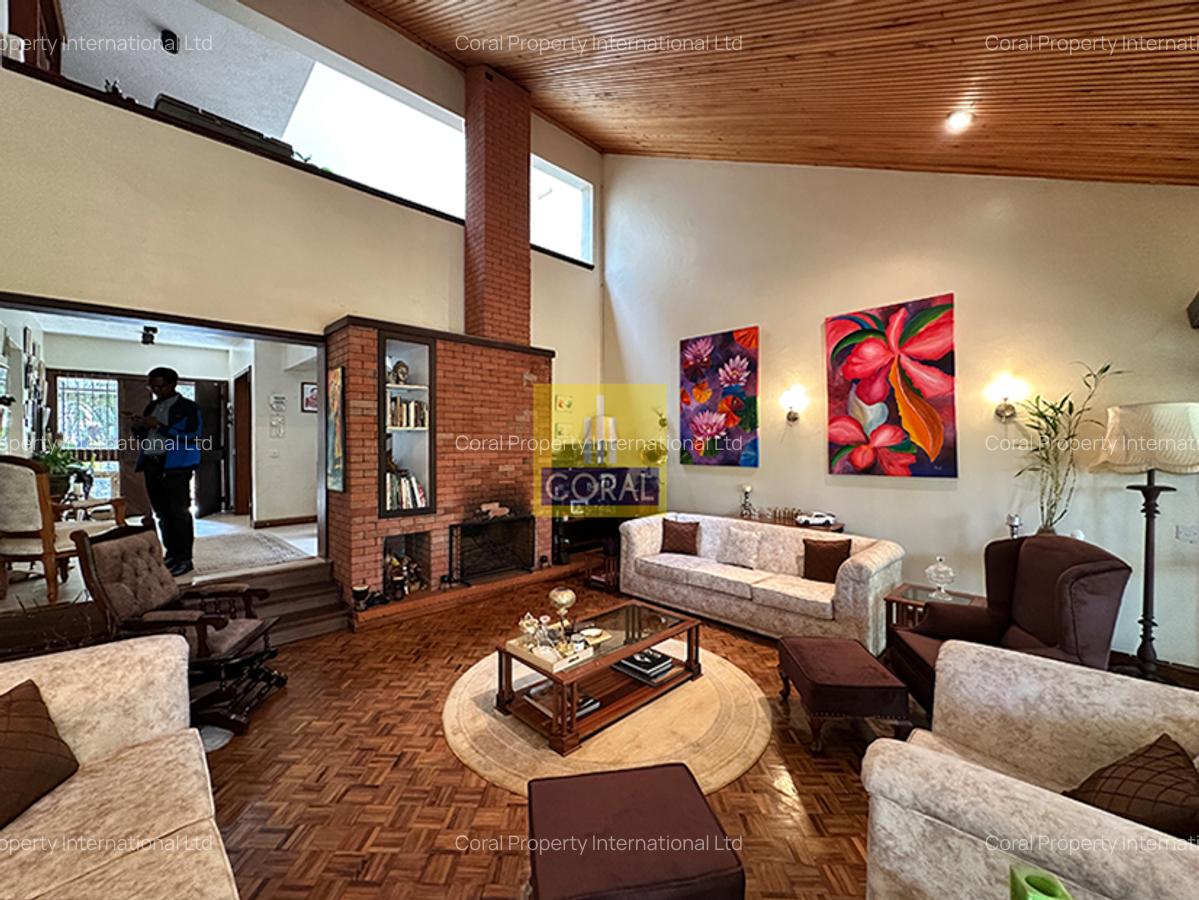 5 Bed House in Runda - 12