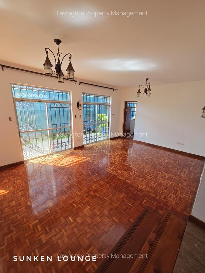 4 Bed Townhouse with En Suite at Lavington Green - 5