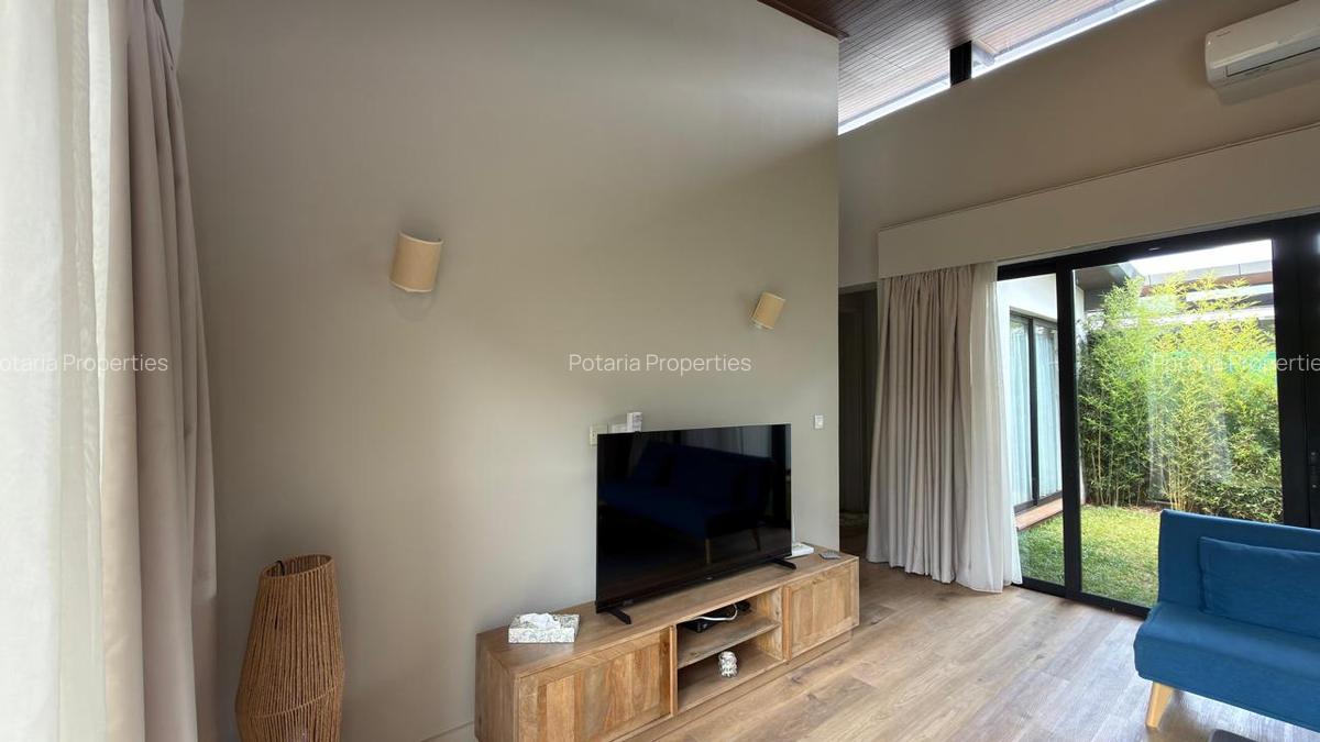 3 Bed Villa with En Suite in Runda - 8