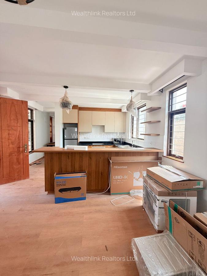 2 Bed Townhouse with En Suite at Ridgeways - 5