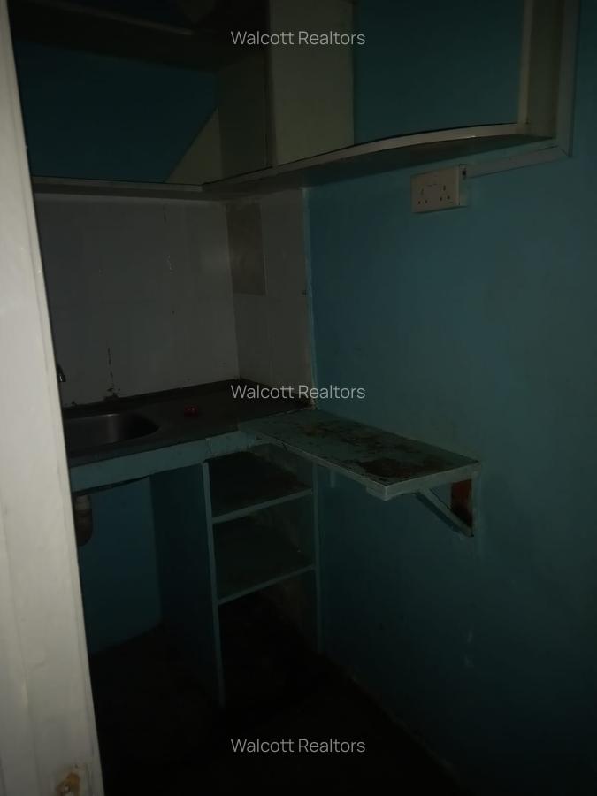 1 Bed Apartment with En Suite in Kasarani - 12