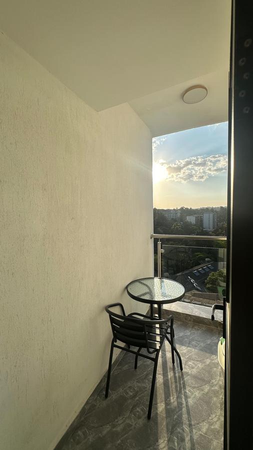 Serviced 1 Bed Apartment with En Suite in Riverside - 12