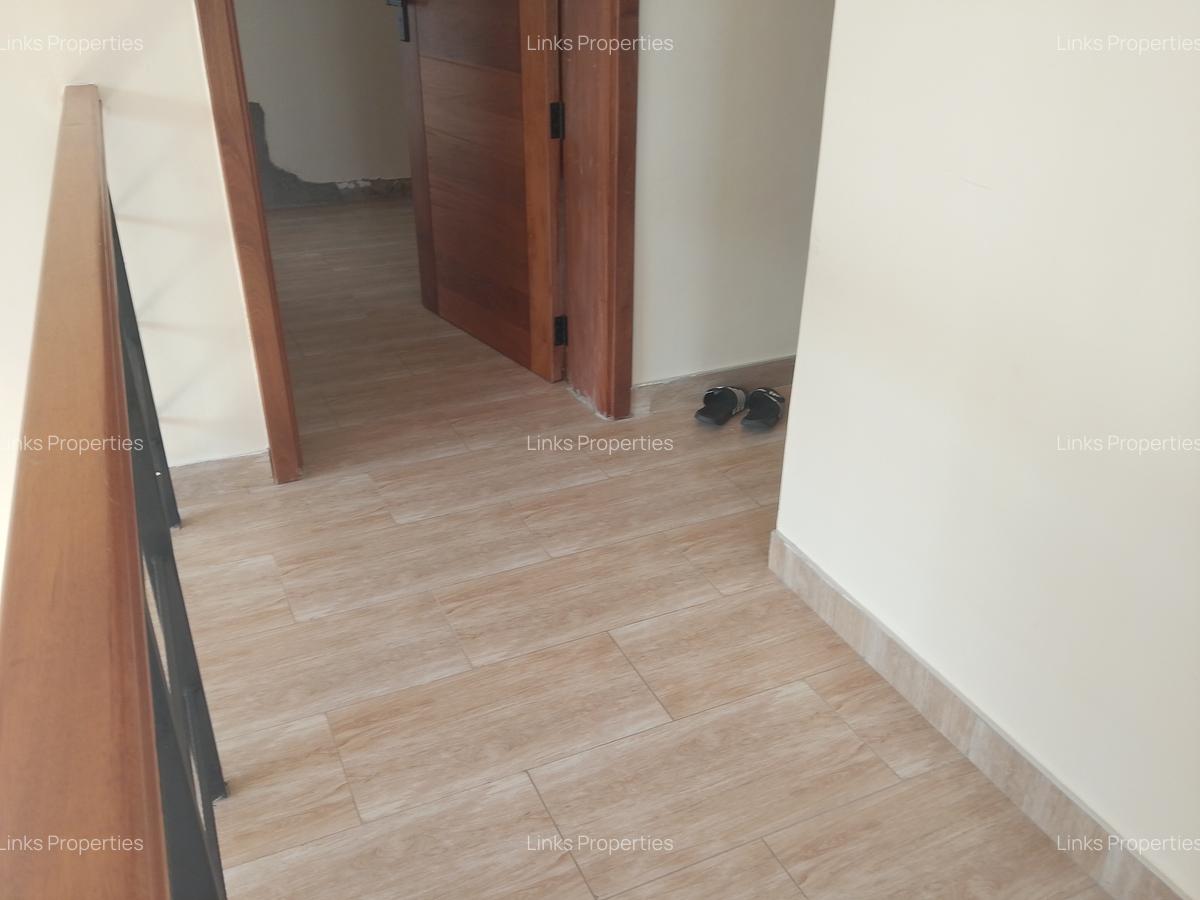 7 Bed Townhouse with En Suite at Ndege Road - 4
