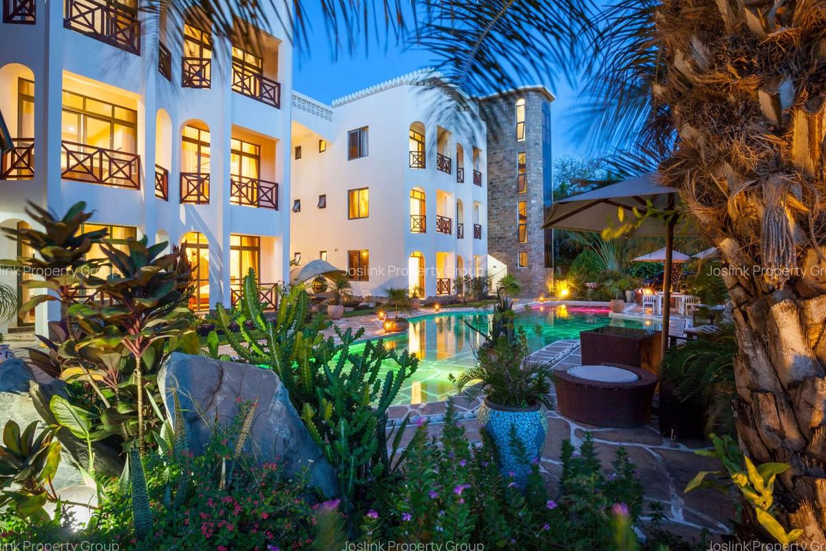 Serviced 2 Bed Apartment with En Suite at Mt Kenya - 15