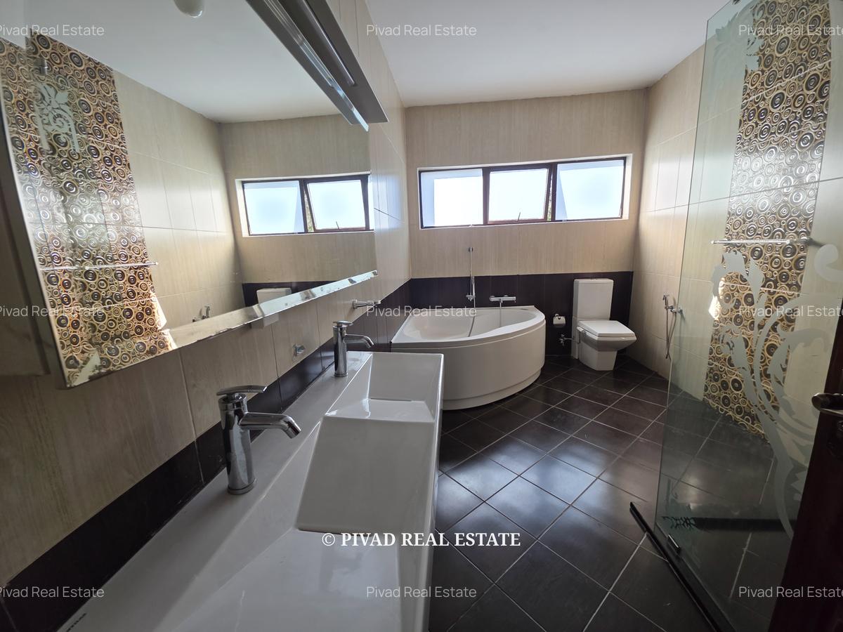 5 Bed Townhouse in Westlands Area - 5