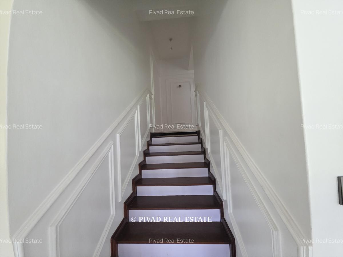 5 Bed House with Swimming Pool in Karen - 4