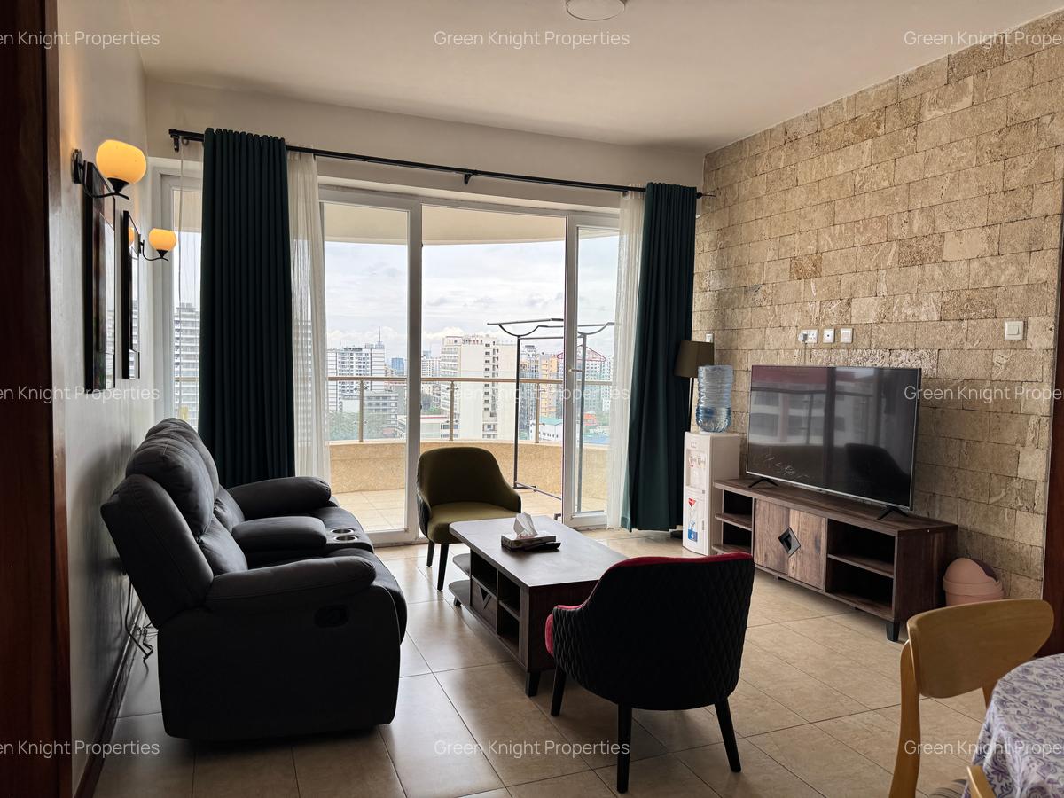 Serviced 2 Bed Apartment with En Suite in Kilimani - 11