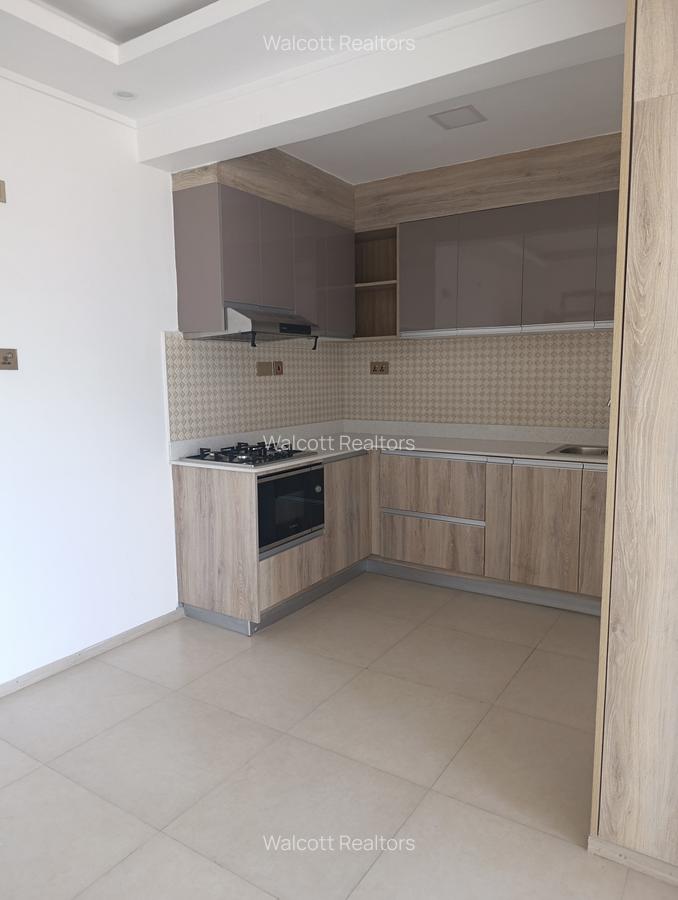 Studio Apartment with En Suite in Westlands Area - 1