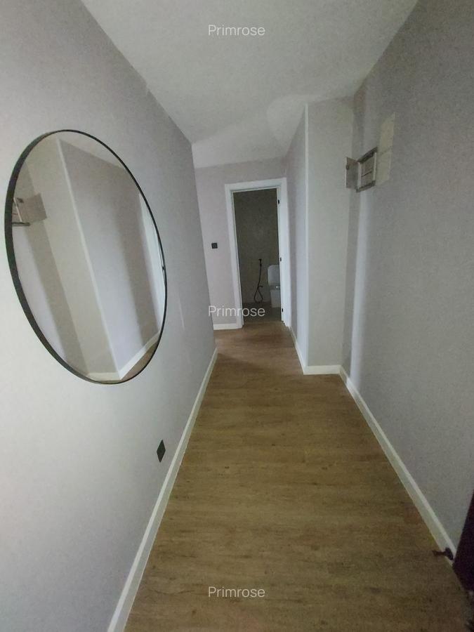 2 Bed Apartment with En Suite in Brookside - 11