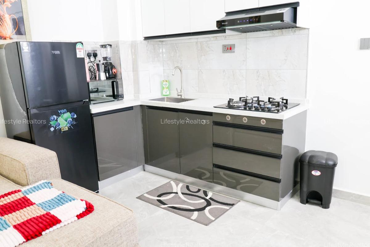 Serviced 1 Bed Apartment with En Suite at Argwins Kodhek Road - 15