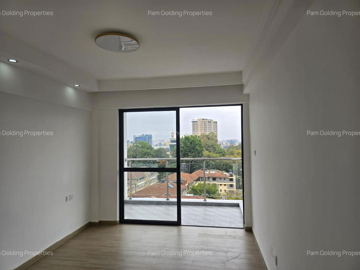 2 Bed Apartment with En Suite in Rhapta Road - 3