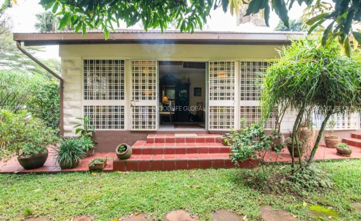 2 Bed House with En Suite at Rosslyn - 10