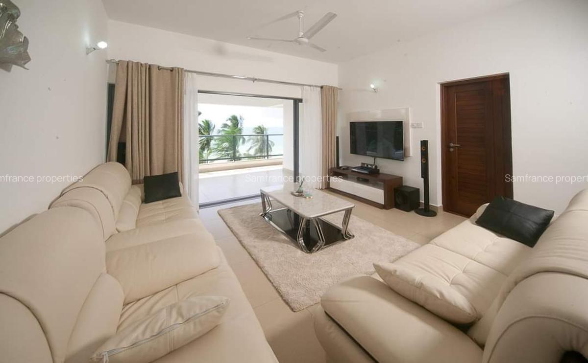 3 Bed Apartment with En Suite at Bamburi - 10