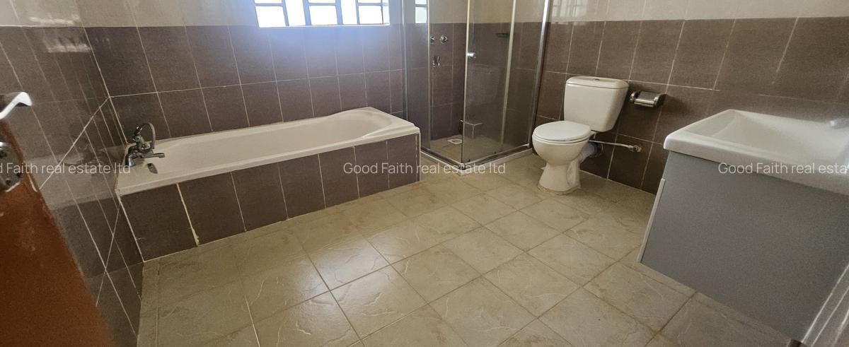 3 Bed House with En Suite in Runda - 15