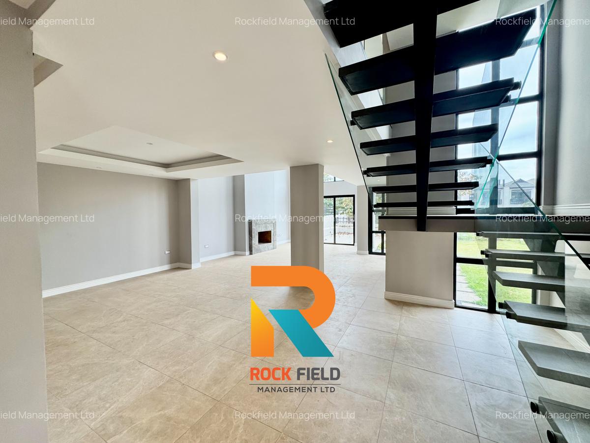 4 Bed Townhouse with En Suite in Runda - 5