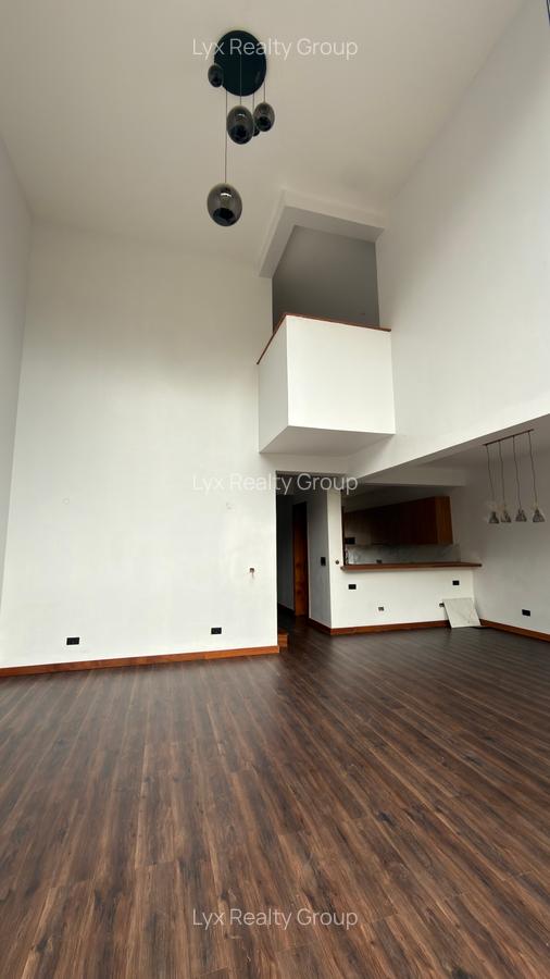 5 Bed Townhouse with En Suite in Kitisuru - 1