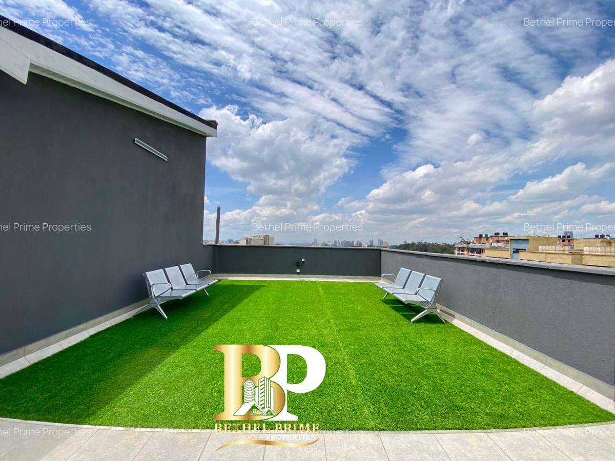 3 Bed Apartment with En Suite in Riverside - 3