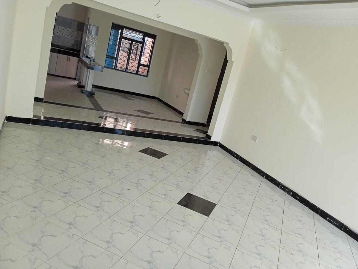 4 Bed House with En Suite in Ongata Rongai - 3