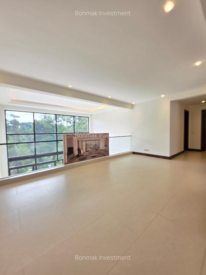 6 Bed Townhouse with En Suite at Old Kitusuru - 18