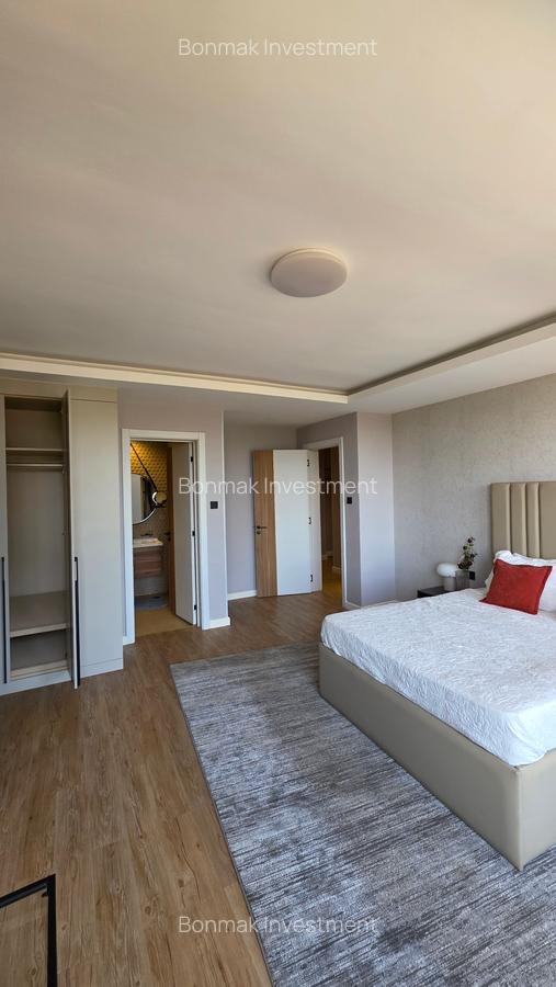 Furnished 2 Bed Apartment with En Suite at Brookside Drive. - 19