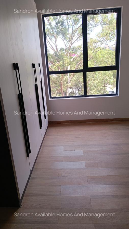 2 Bed Apartment with En Suite in Westlands Area - 5