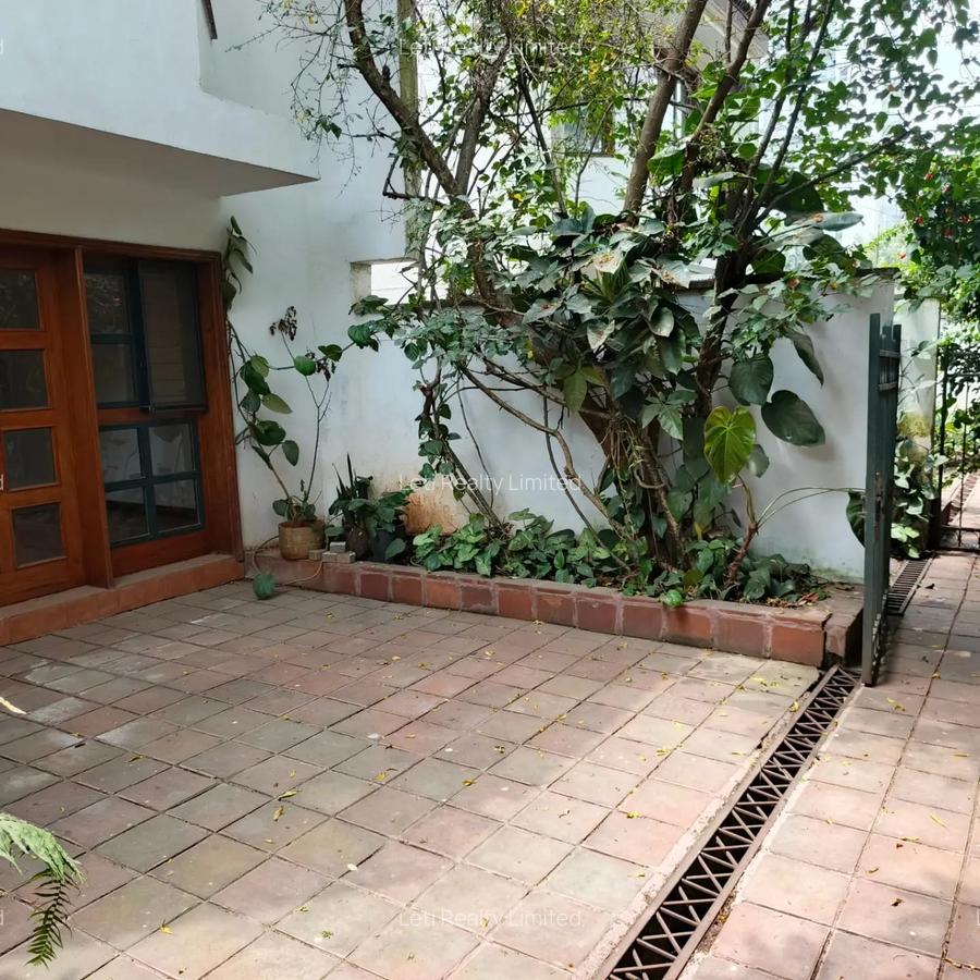 2 Bed Townhouse with En Suite in Kileleshwa - 2