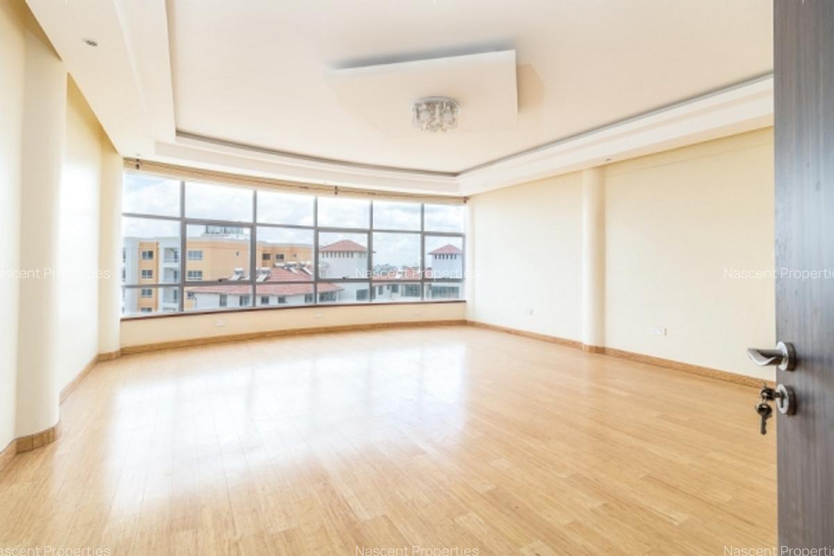 3 Bed Apartment with En Suite in Kileleshwa - 11