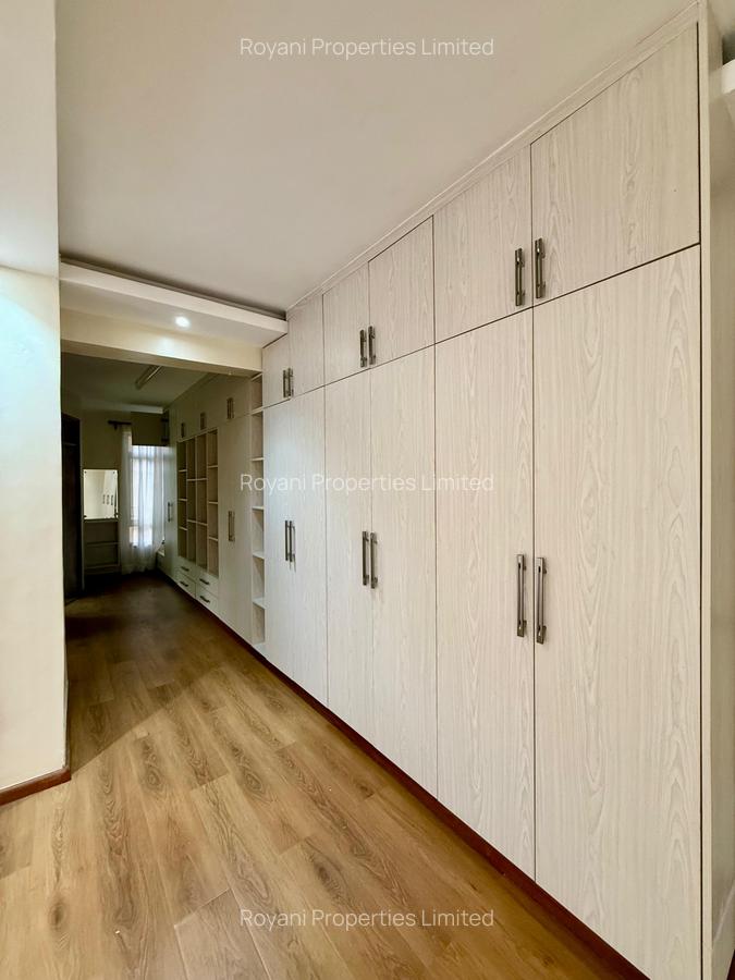 9 Bed House with En Suite in Rosslyn - 13