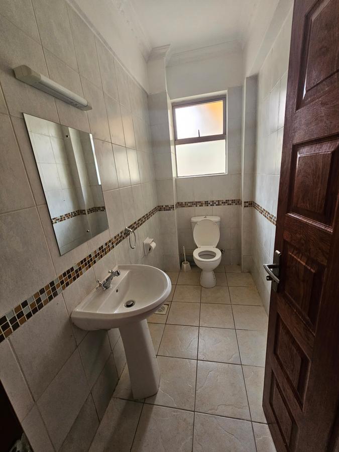 3 Bed Apartment with En Suite at Kilimani - 8