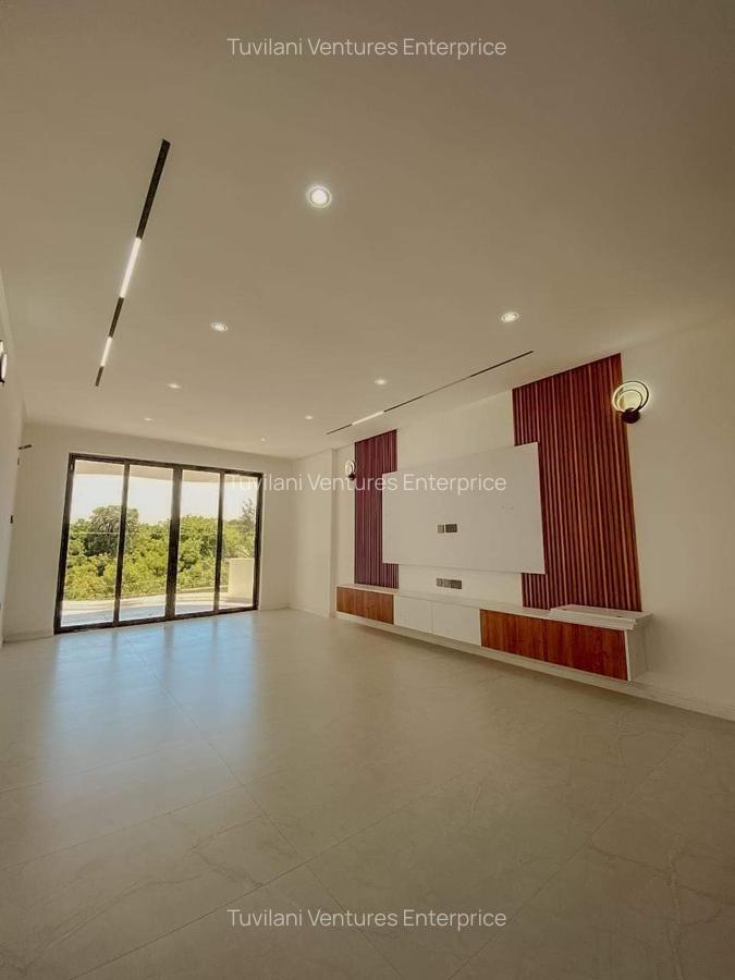 Serviced 2 Bed Apartment with En Suite at Nyali Mombasa - 9