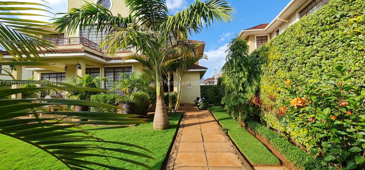 4 Bed Townhouse with En Suite in Kiambu Road - 16