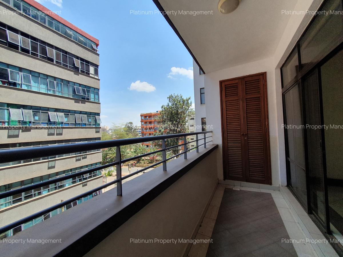 4 Bed Apartment with En Suite at One West Park - 4