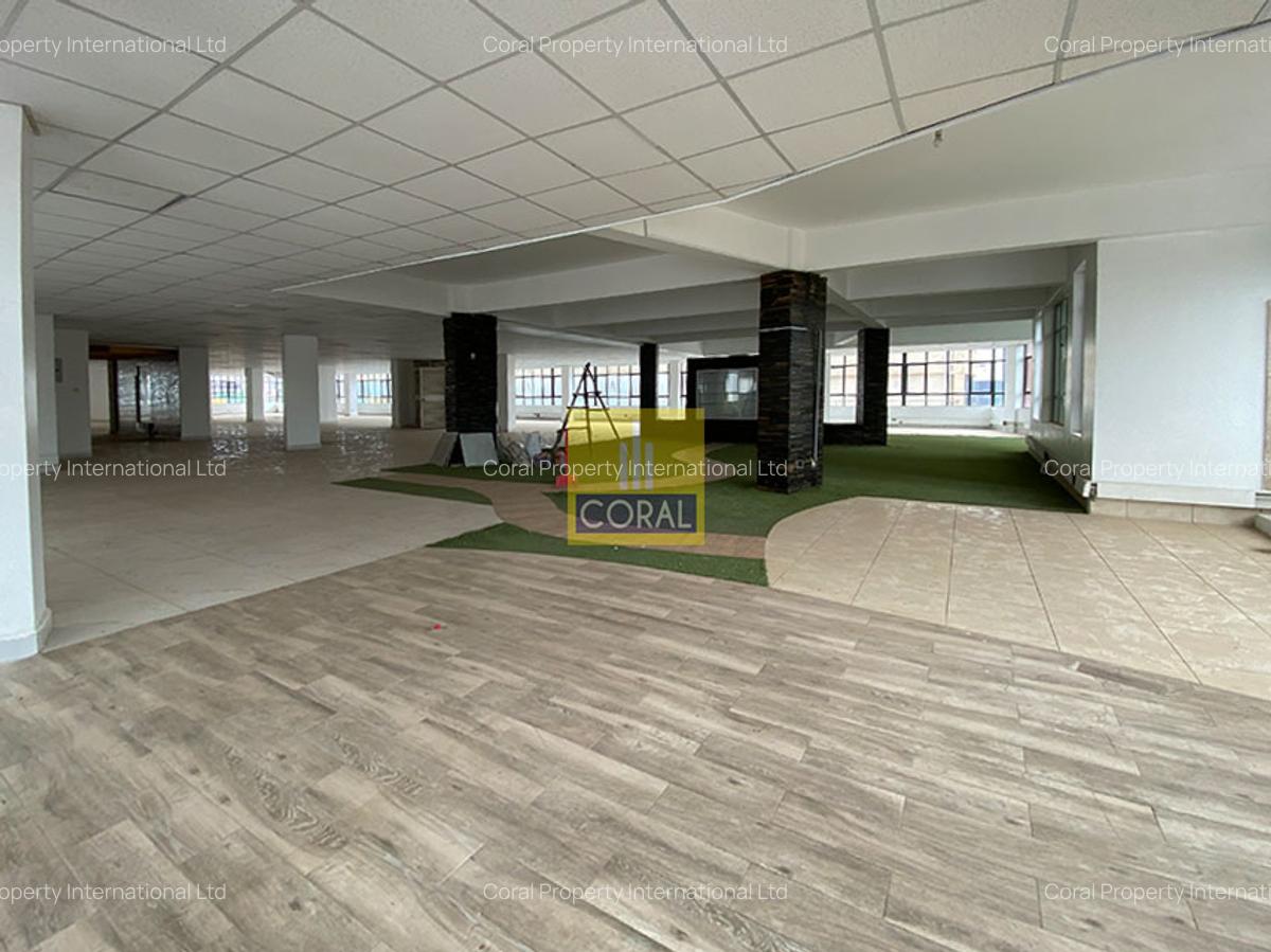 5,250 ft² Office with Backup Generator in Westlands Area - 1