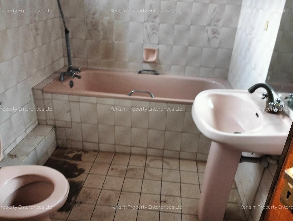 4 Bed Townhouse with En Suite in Kileleshwa - 7