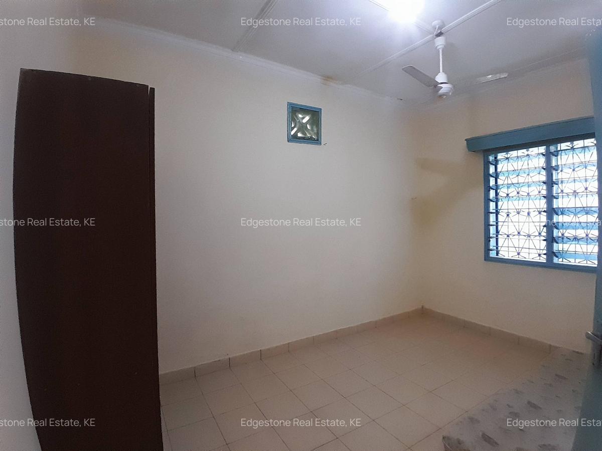 2 Bed Townhouse with Borehole in Mtwapa - 4