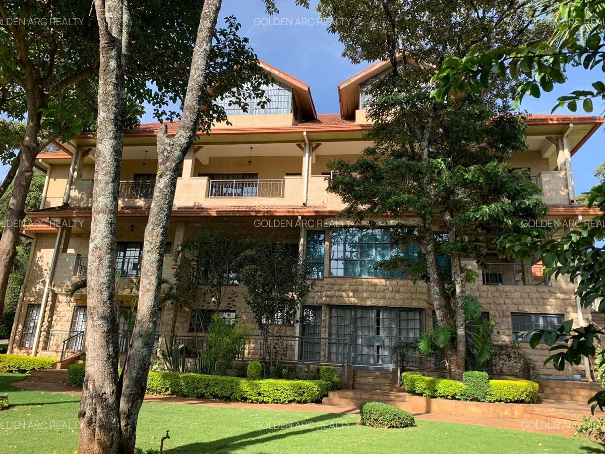 7 Bed Townhouse with En Suite in Karen - 3