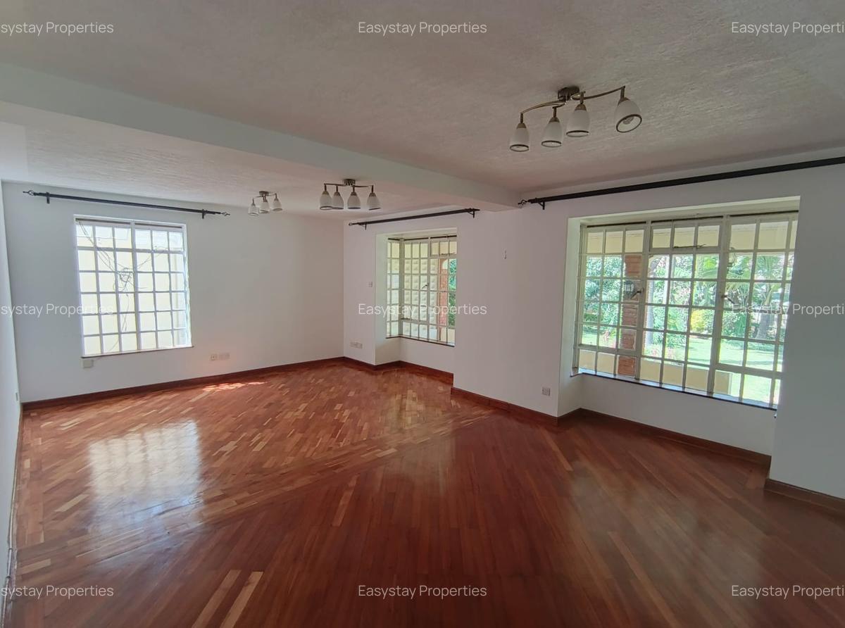 4 Bed House with En Suite in Gigiri - 10