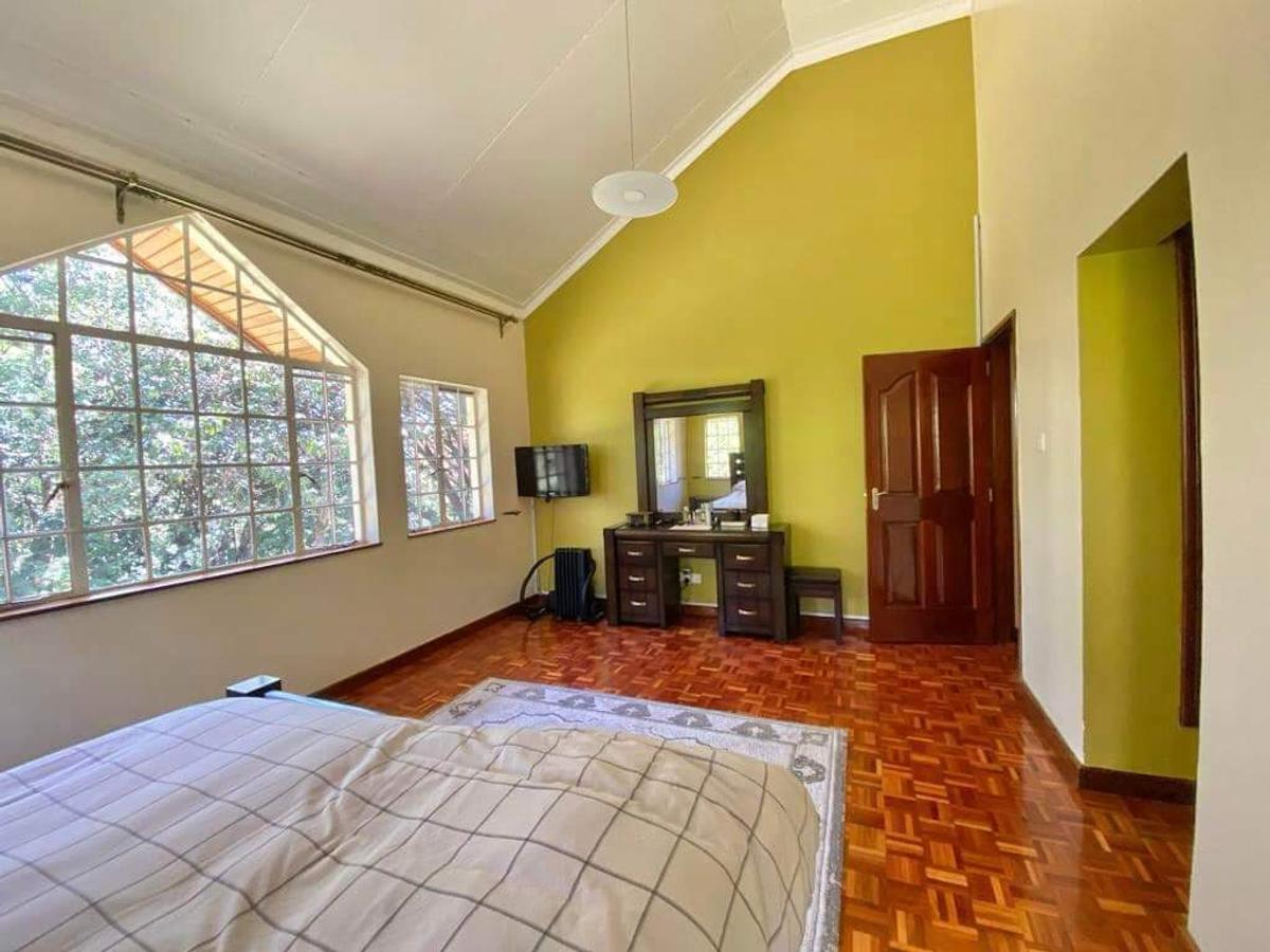 5 Bed Townhouse with En Suite in Rosslyn - 17