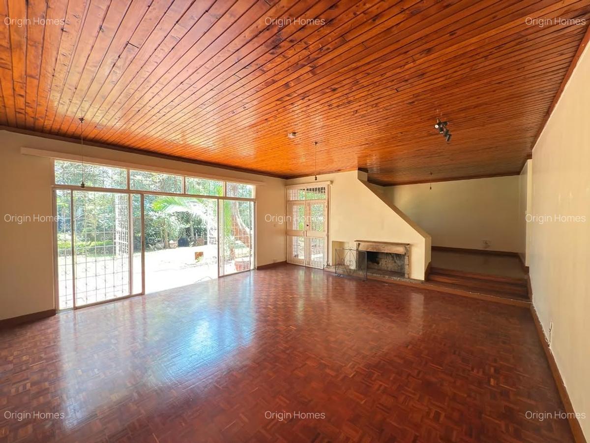 4 Bed House with En Suite at Loresho - 7