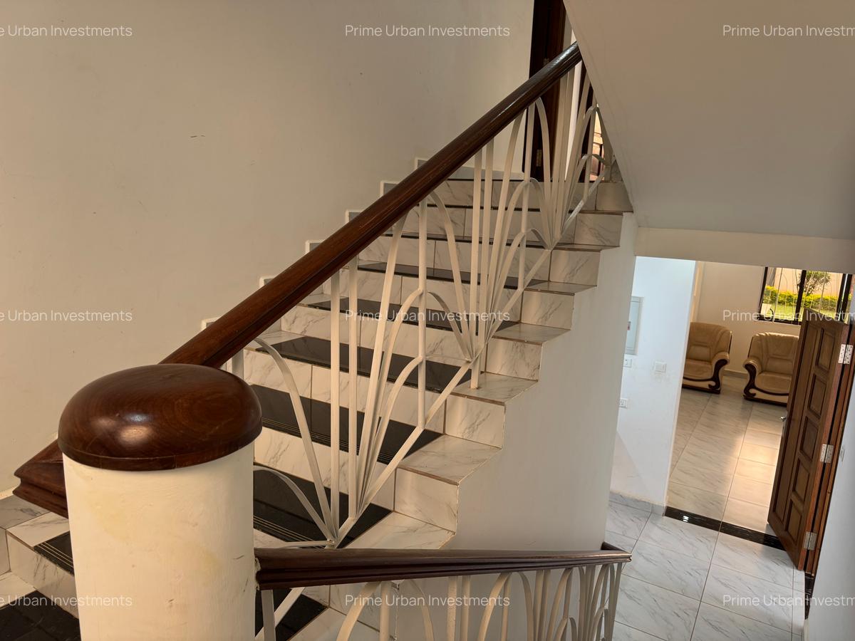 4 Bed Townhouse with En Suite in Vipingo - 20