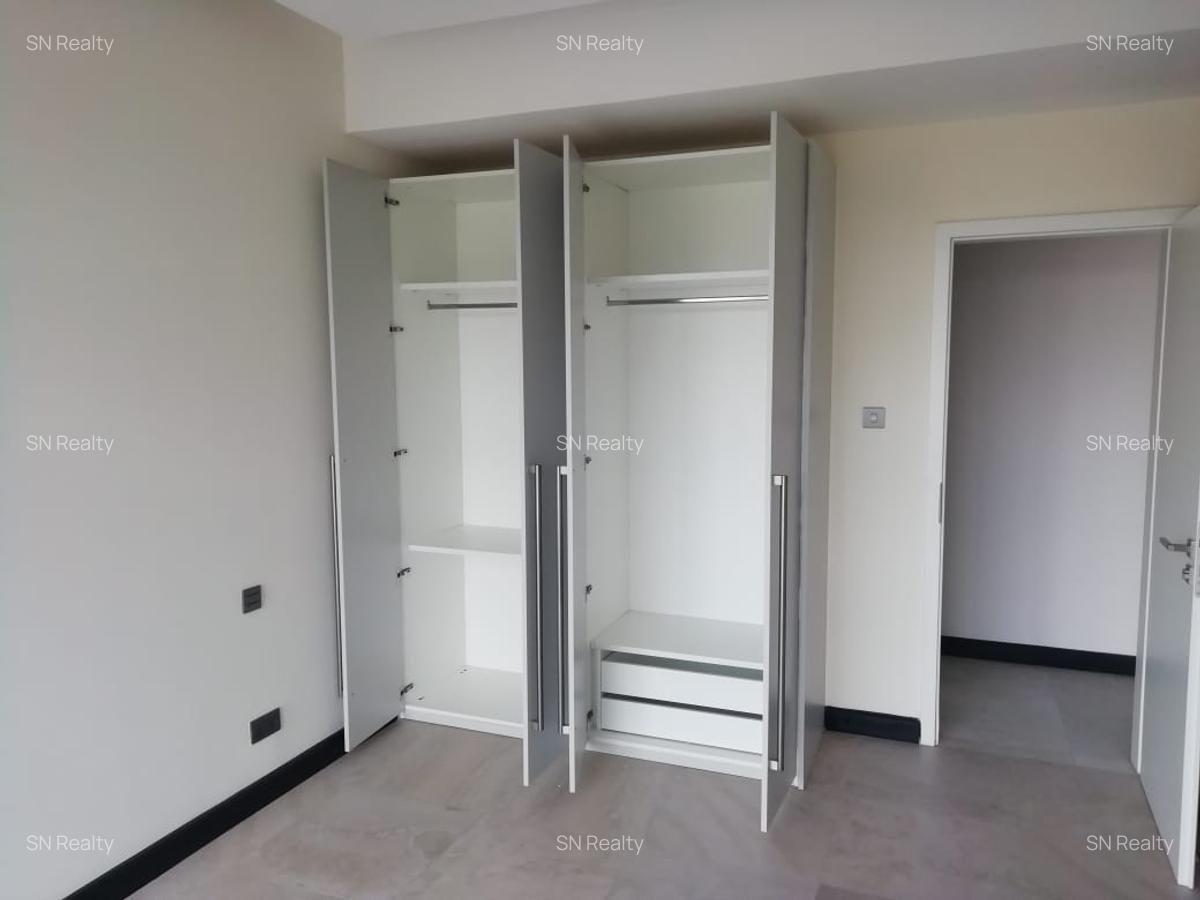 2 Bed Apartment with En Suite in Rhapta Road - 10