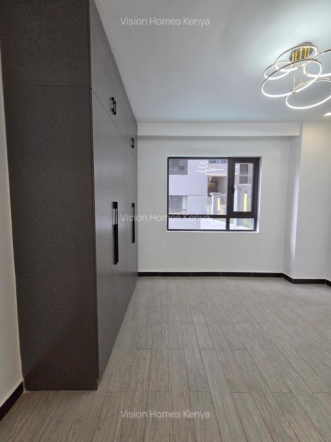 2 Bed Apartment with En Suite in Lavington - 12