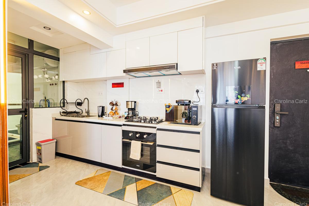 Serviced 3 Bed Apartment with En Suite in Westlands Area - 12