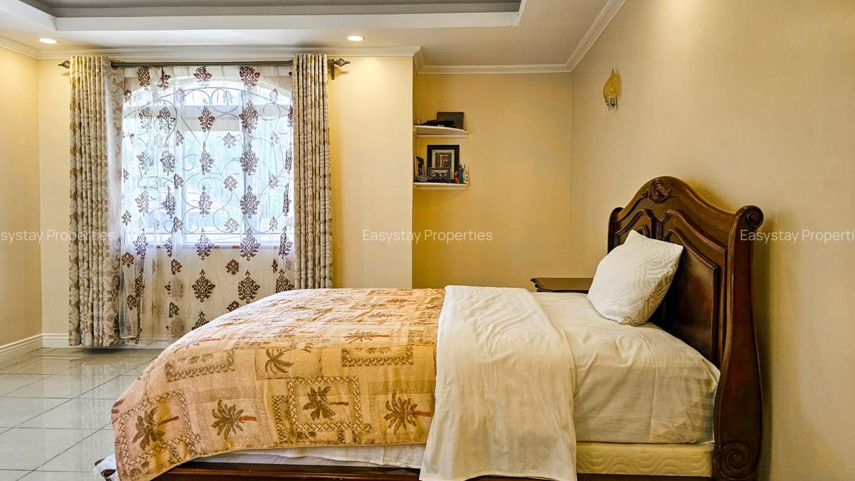 1 Bed House with En Suite in Kitisuru - 11