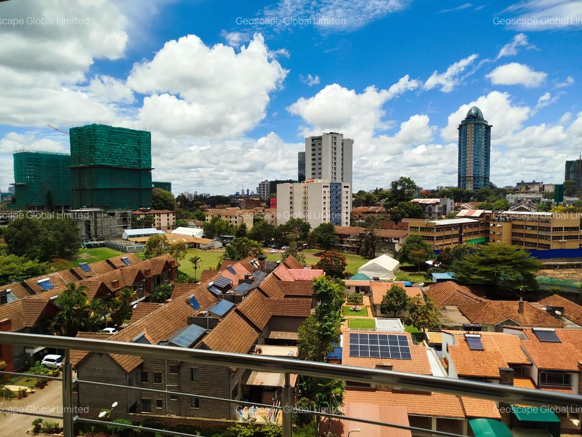 Furnished 2 Bed Apartment with En Suite in Brookside - 4