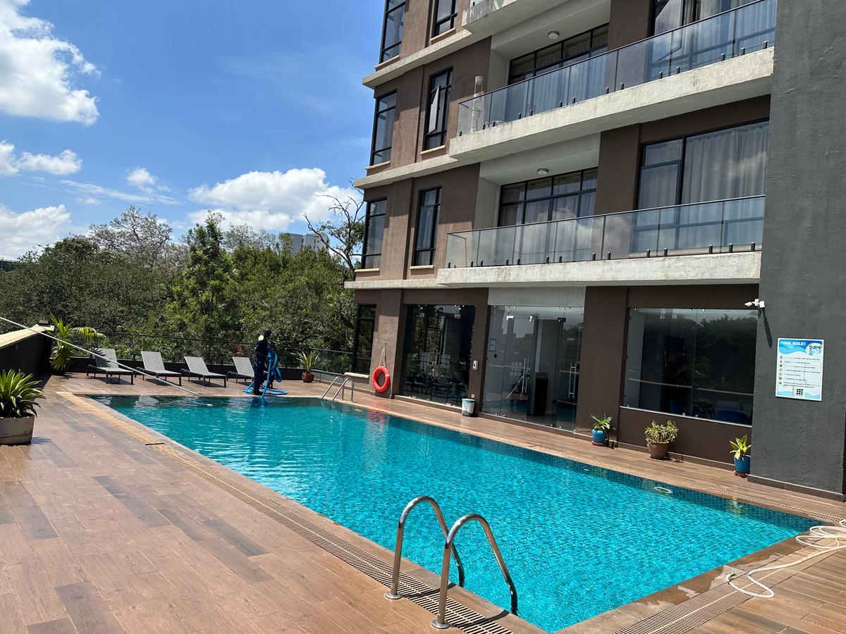 Serviced 2 Bed Apartment with En Suite in Westlands Area - 12