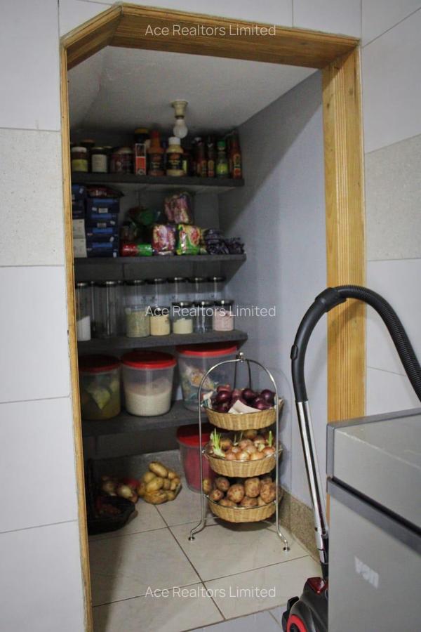 6 Bed Townhouse with En Suite at Karuna Close Nairobi - 7