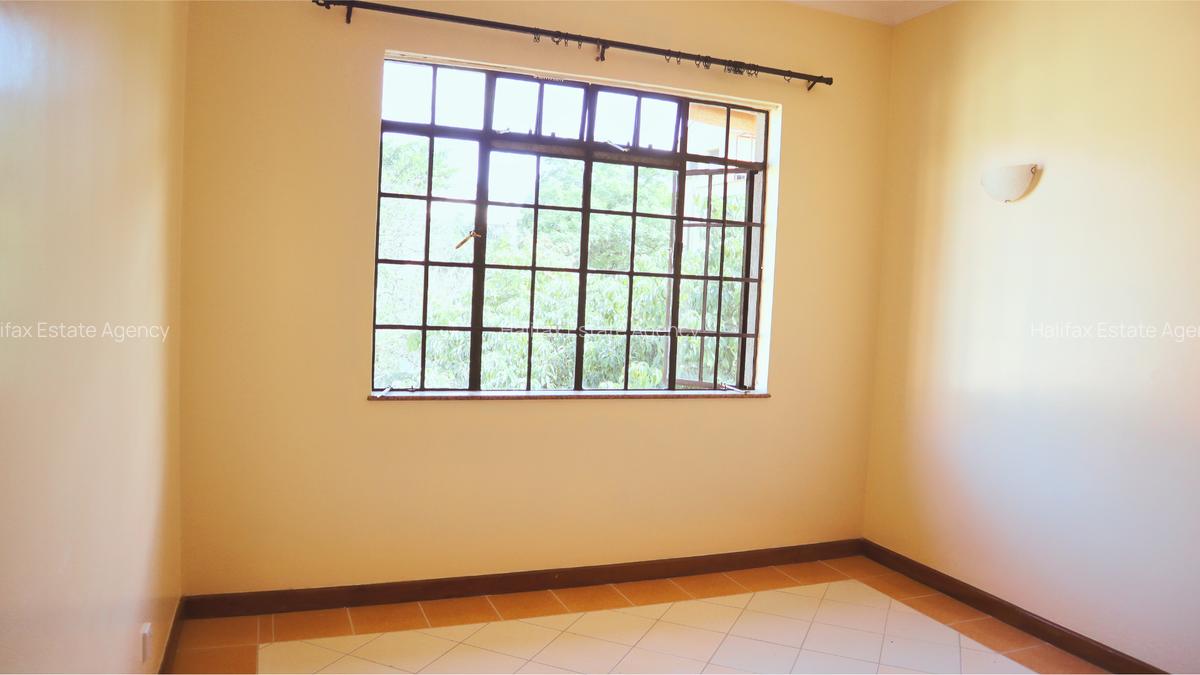 4 Bed Apartment with Borehole in General Mathenge - 9