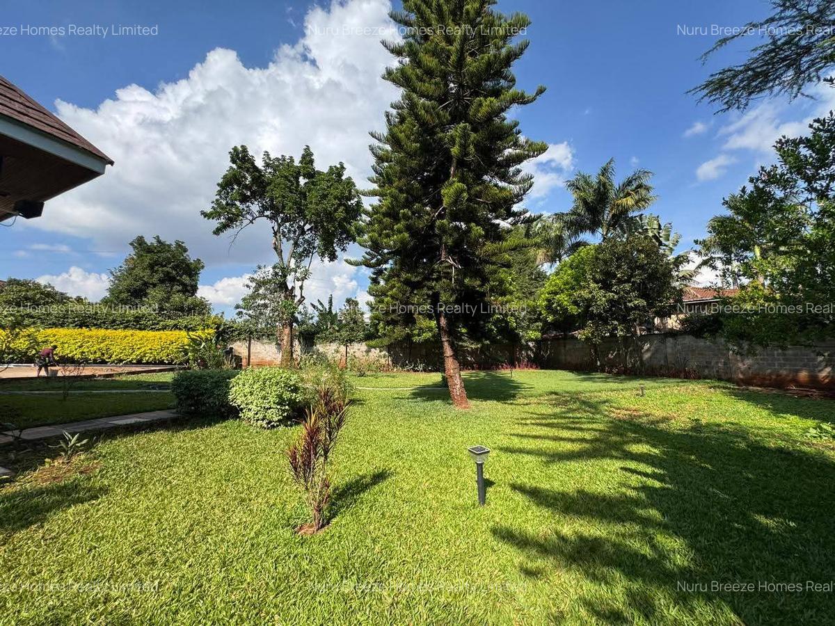 4 Bed House with En Suite in Runda - 8